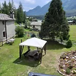 La Montagna Incantata - Appartamento Panoramico Con Tre Camere