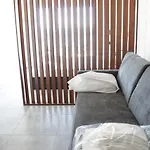 International Seaview Apartments