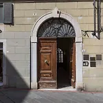 Il Chicco Di Pietrasanta
