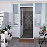 Dafne Apartment