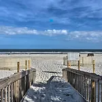 Nautical Hilton Head Resort Condo - Walk To Beach!