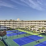 Nautical Hilton Head Resort Condo - Walk To Beach!