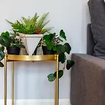 Millbrae Residence - Donnini Apartments