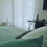 Adele'S House