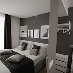 B&B Lionora