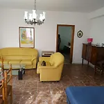Elihouse