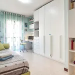 Moderno Appartamento Zona Centrale
