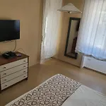 Holiday House