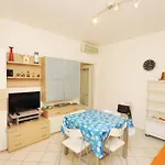 Fronte Mare Apart