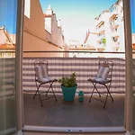 The Lion'S Den Bnb