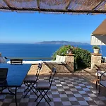 La Casa Sulla Scogliera