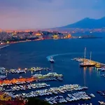 Vesuvius Suite - Elegante Appartamento In Centro