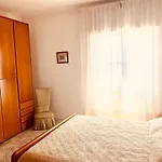Via Solaro, Appartamento In Pieno Centro