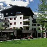 Belvilla By Oyo Just 30M From The Ski Lifts