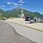 Felice Sul Lago