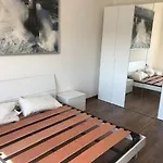 Appartamento Ristrutturato ,In Centro A 200 M Dal Mare