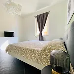 Cosy Flat With Sea View Balcony