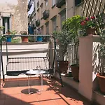 La Casa Del Nespolo, 2 Terrazzi E 2 Bagni In Centro