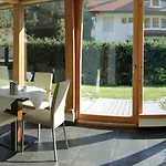 Garni - Hotel Am Burghuegel