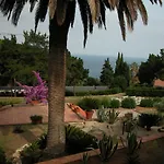 Villa Capo D'Arco