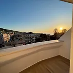 A Pochi Passi Dalla Piazza- Vista Mare