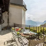 Color Flat In Villa My Bellagio