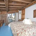 Betta - Newly Renovated Lake-View Terrace Apartment, Peaceful And Silent Surroundings