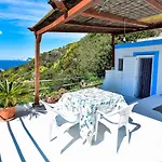 Solemareponza Casa Bougainvillea