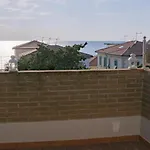 Casa Myconis 68Mq A Due Passi Dal Mare Di San Vincenzo