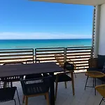 Appartamento Con Terrazza Di 35 Mq Fronte Mare-Wifi-Barbecue
