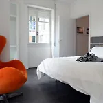 Myhomeincomo - Art Design Suites