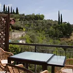 Casa Cecilia, 2 Bedrooms, 1 Bathroom, Lake View, Pool