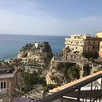 Lo Splendore Del Borgo