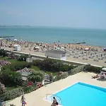Punta Dell'Est