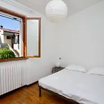 N142 - Numana, Deliziosa Villetta Con Giardino