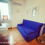 Giostra Studio Flat