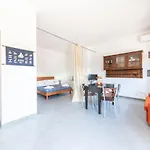 La Pietra Loft