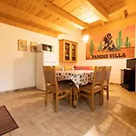 Chalet Lago