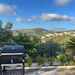 Loren House, Relaxing Location With Seaview