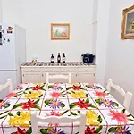 Borgo 98 Guest House Tripla Con Bagno Privato