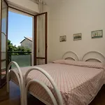 S235 - Sirolo, Delizioso Trilocale In Posizione Strategica