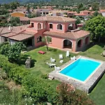 Villa Cedrino