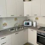 Mareinvista Apartment In Maiori