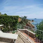 Residenza La Scogliera Di Rio Albano