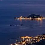 Nel Borgo Di Gaeta Palazzetto Terra-Cielo