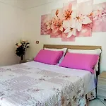 Casa Agapita -- Amalfi Coast Cozy House With Town View -- Walk To The Beach