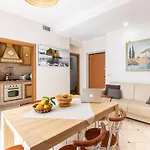Sorrentovibes - Spacious 3 Bedrooms Apartment In Sorrento Oldtown