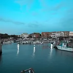 Roma Al Mare! Le Comete Del Borghetto