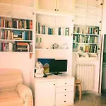 Cosy Studio Flat On The Seaside
