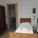 Casa Vicino Al Mare Con Giardino